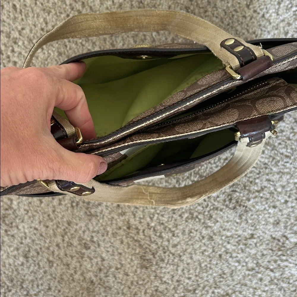 Vintage Coach Signature Chelsea Heritage Stripe Tote tan brown/ leather trim - Picture 6 of 7